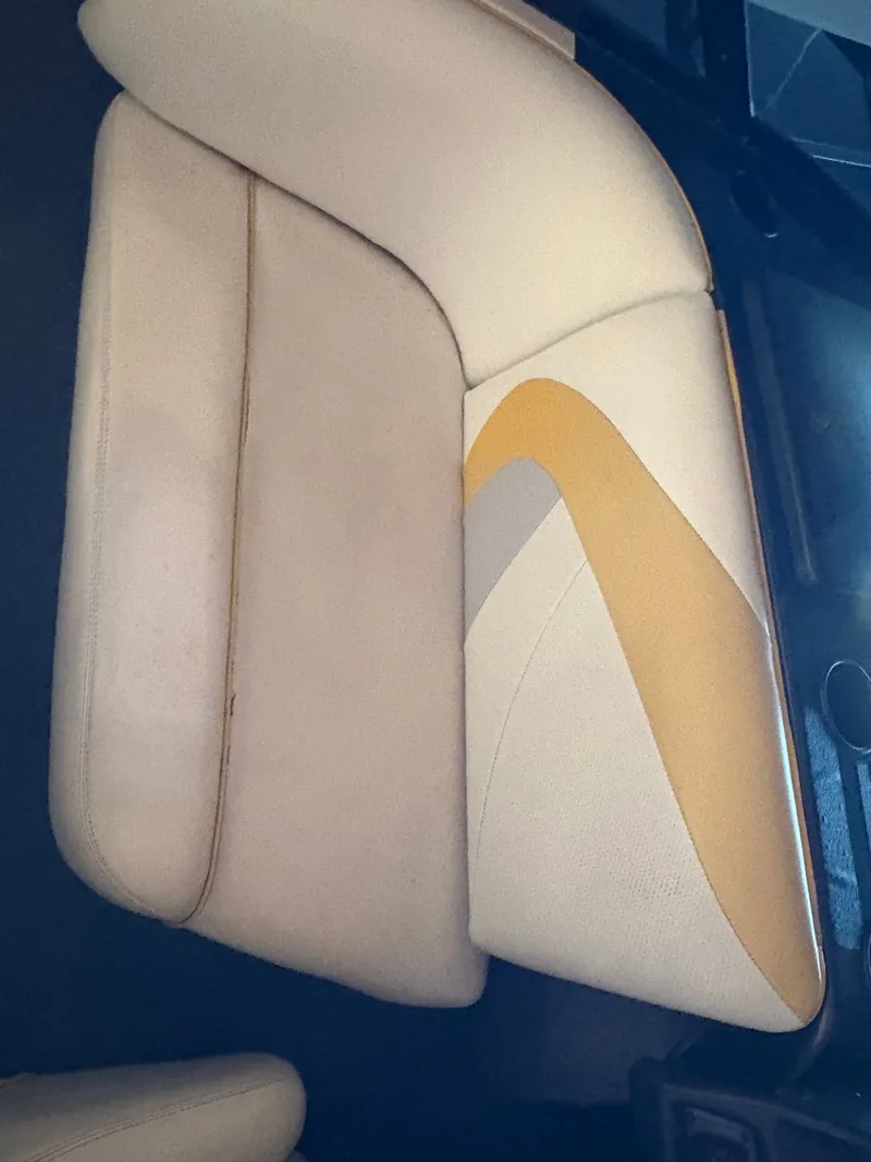 Slide: The Image of Malibu SPORTSETTER LX 2002 - 11