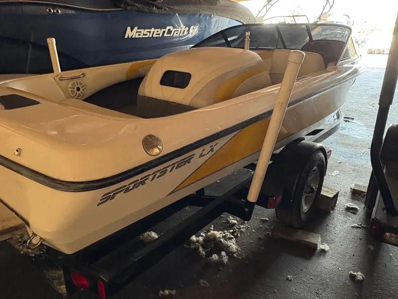 Slide: The Image of Malibu SPORTSETTER LX 2002 - 6