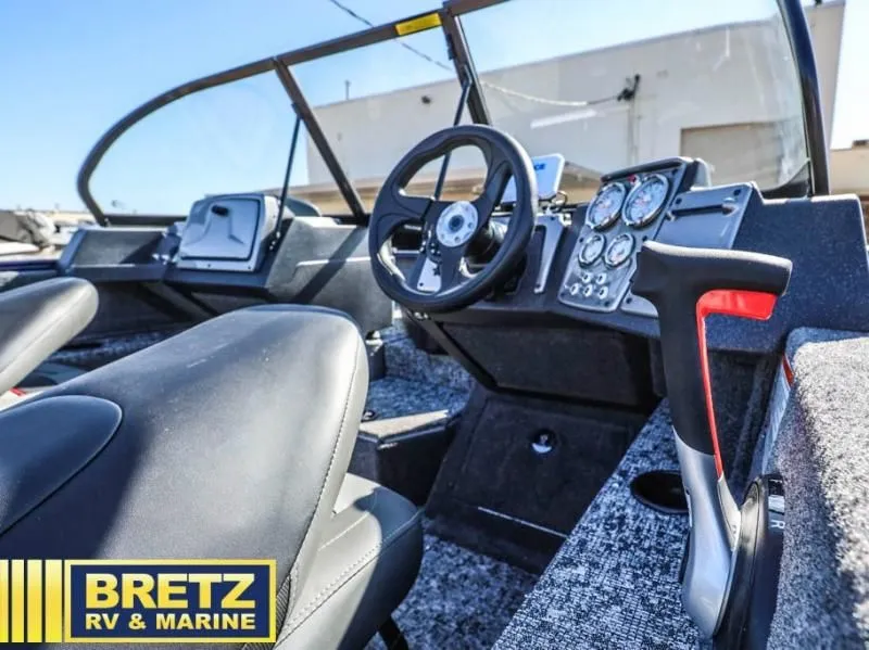 Slide: The Image of Pro V-175 Combo 2026 - 10