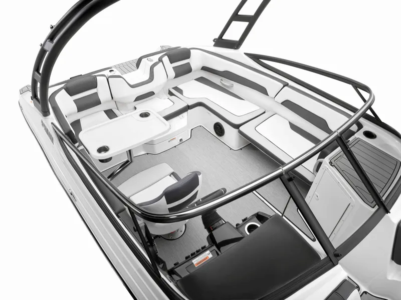 Slide: The Image of Yamaha AR195 2026 - 27