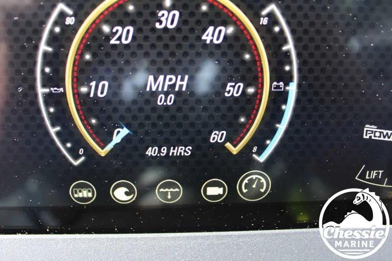 Slide: The Image of Malibu Wakesetter 22 LSV 2023 - 24