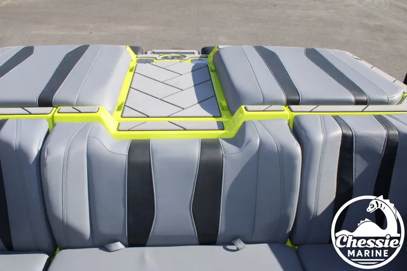 Slide: The Image of Malibu Wakesetter 22 LSV 2023 - 28