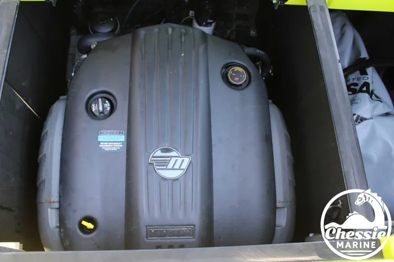 Slide: The Image of Malibu Wakesetter 22 LSV 2023 - 29