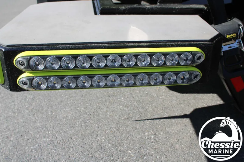 Slide: The Image of Malibu Wakesetter 22 LSV 2023 - 9