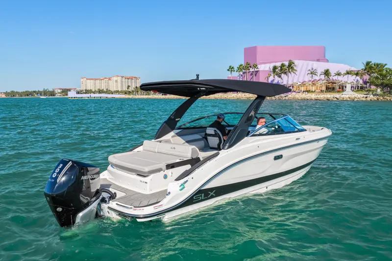 Slide: The Image of Sea Ray SLX 260 Outboard 2026 - 8