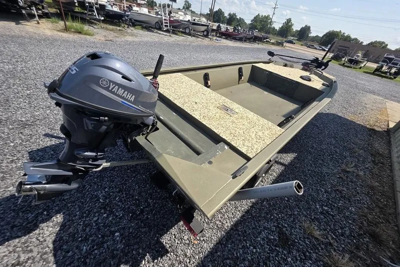 The Image of 2018 Tracker Grizzly 1648 boat on trailer at Bryan's Marine dealership. - 1