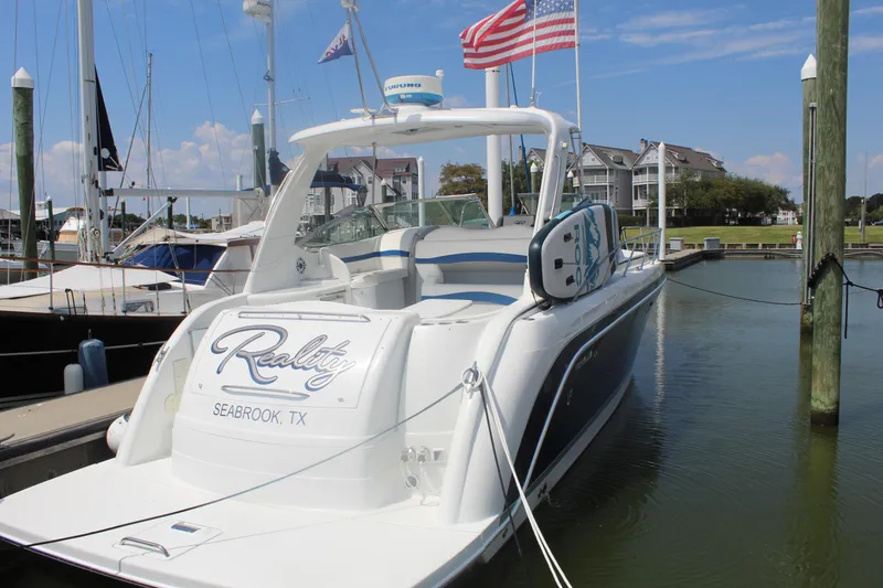 Slide: The Image of 2004 Formula 40 Performance Cruiser docked in Seabrook, Texas marina. - 2