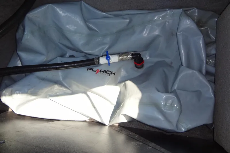 Slide: The Image of Ballast bag in 2007 Malibu Wakesetter 23 LSV boat for wake enhancement. - 30