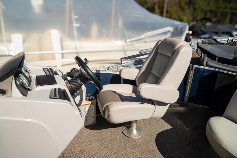 Slide: The Image of Godfrey Sweetwater 215c 2017 - 11