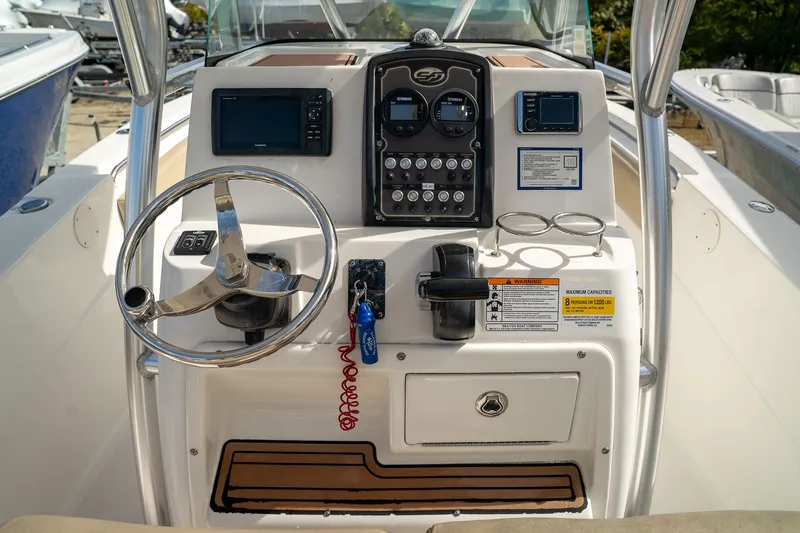 Slide: The Image of Sea Fox 226 Commander 2018 - 14