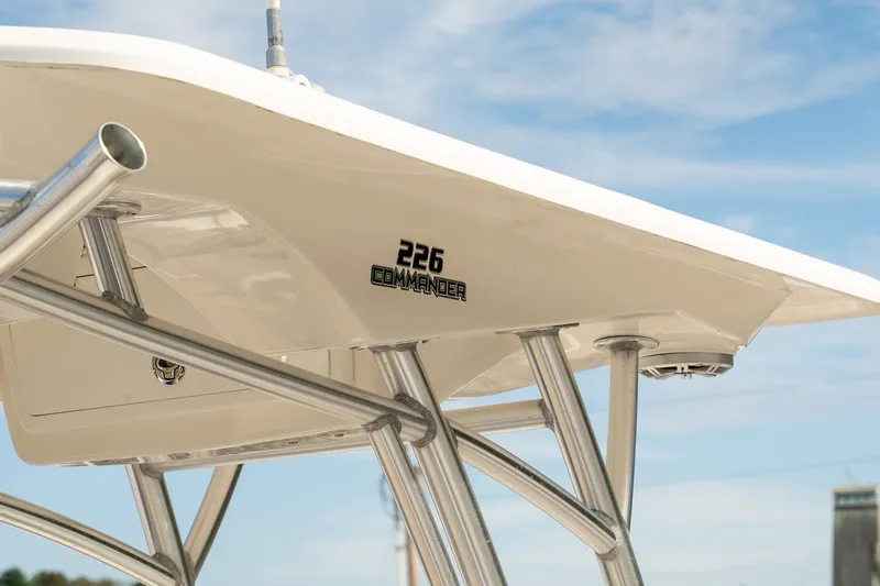 Slide: The Image of Sea Fox 226 Commander 2018 - 3