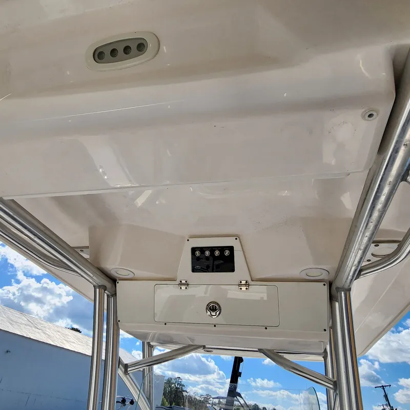 Slide: The Image of Sea Fox 248 Commander 2023 - 10