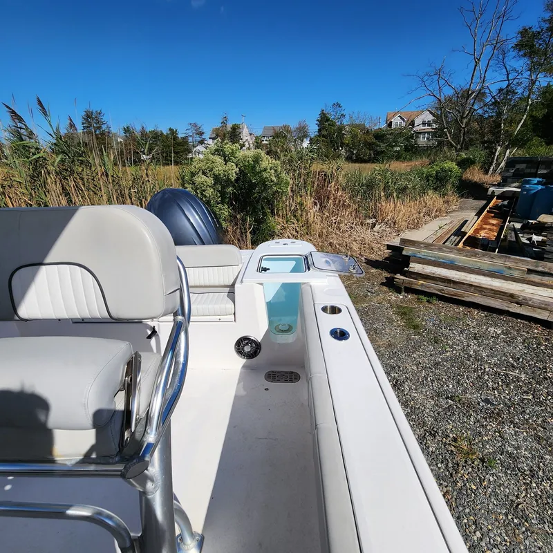 Slide: The Image of Sea Fox 248 Commander 2023 - 18