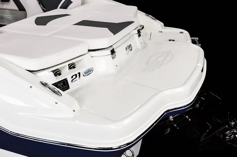 Slide: The Image of Manufacturer Provided Image: 2025 Chaparral 21 SSi Ski & Fish boat, rear view, white deck, sleek design. - 11