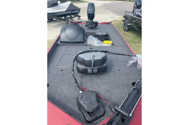 Slide: The Image of 2026 Lowe Skorpion 17 boat interior with fishing deck and equipment. - 5