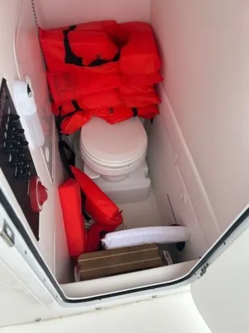 Slide: The Image of Regulator Marine 26XO 2022 - 18