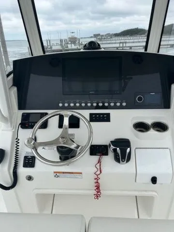 Slide: The Image of Regulator Marine 26XO 2022 - 6