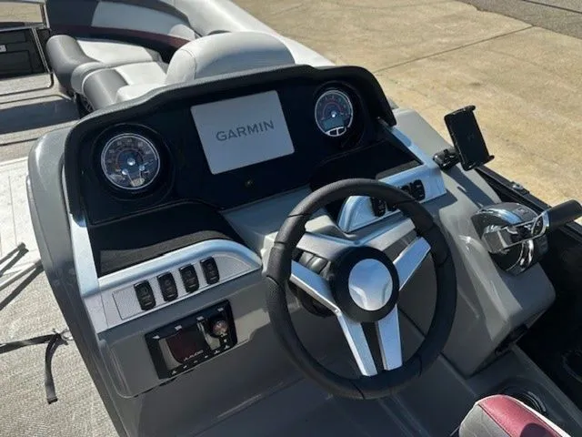 Slide: The Image of Godfrey AP 250 Express 2023 - 8