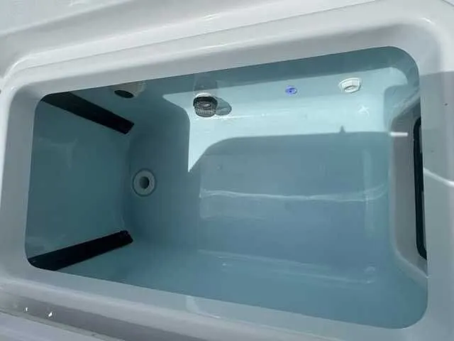 Slide: The Image of Sportsman Masters 227 Bay Boat 2026 - 32