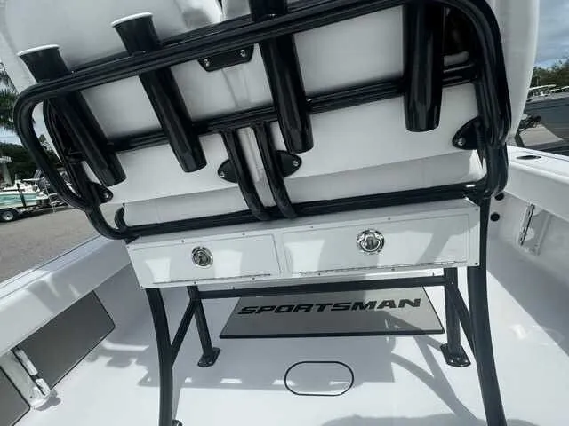 Slide: The Image of Sportsman Masters 227 Bay Boat 2026 - 35