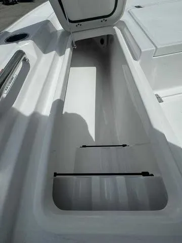 Slide: The Image of Sportsman Masters 227 Bay Boat 2026 - 47