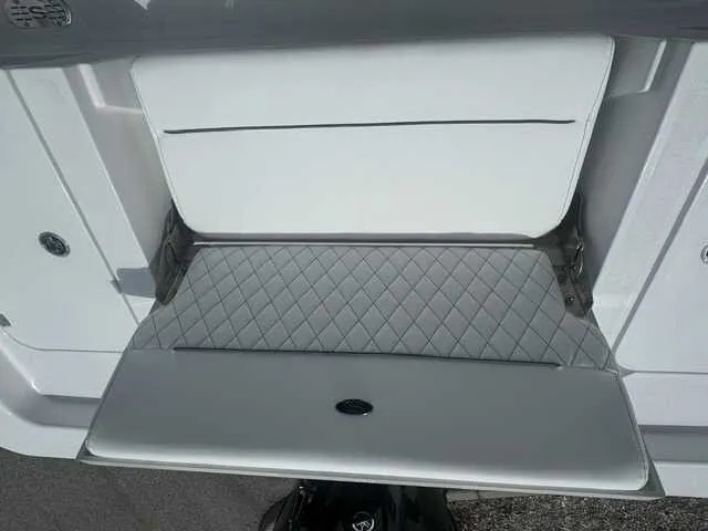 Slide: The Image of Sportsman Masters 227 Bay Boat 2026 - 9