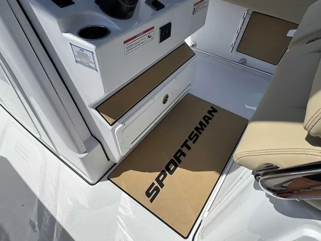 Slide: The Image of Sportsman Open 262 Center Console 2026 - 20