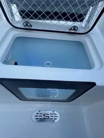 Slide: The Image of Sportsman Heritage 231 Center Console 2026 - 11