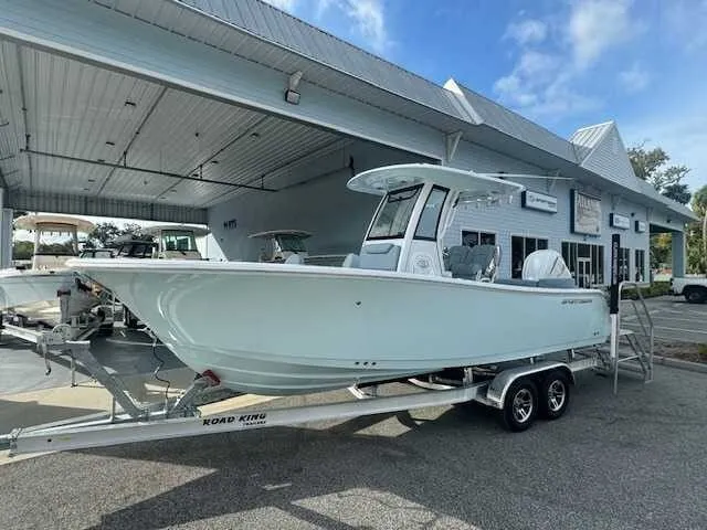 Slide: The Image of Sportsman Heritage 231 Center Console 2026 - 38