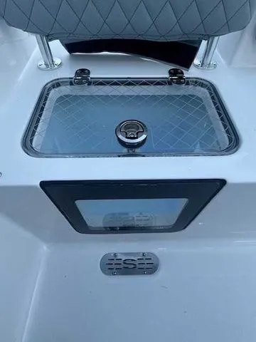 Slide: The Image of Sportsman Heritage 231 Center Console 2026 - 50