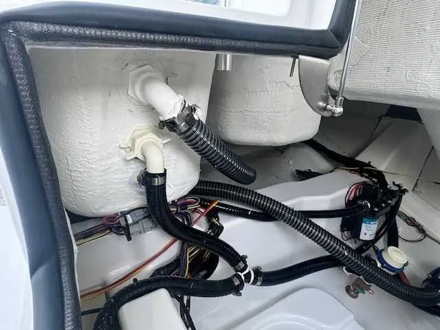 Slide: The Image of Sportsman Heritage 231 Center Console 2026 - 64