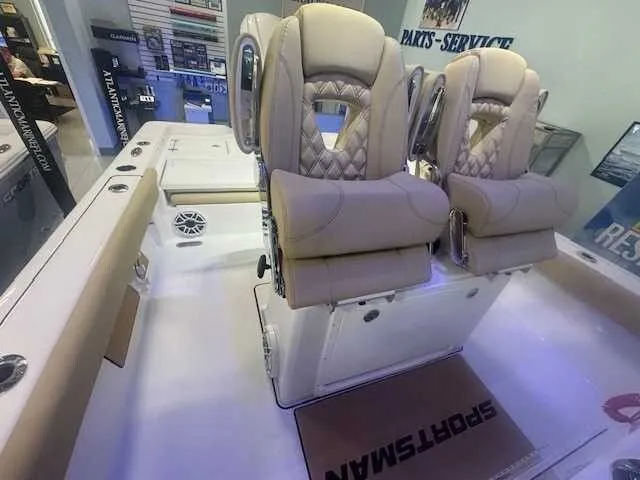 Slide: The Image of Sportsman Masters 267 Bay Boat 2026 - 10