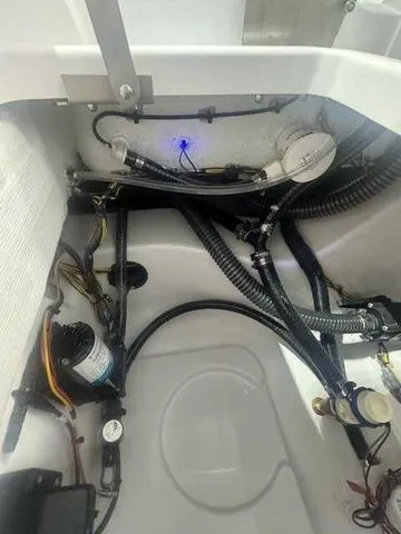 Slide: The Image of Sportsman Masters 247OE Bay Boat 2026 - 37