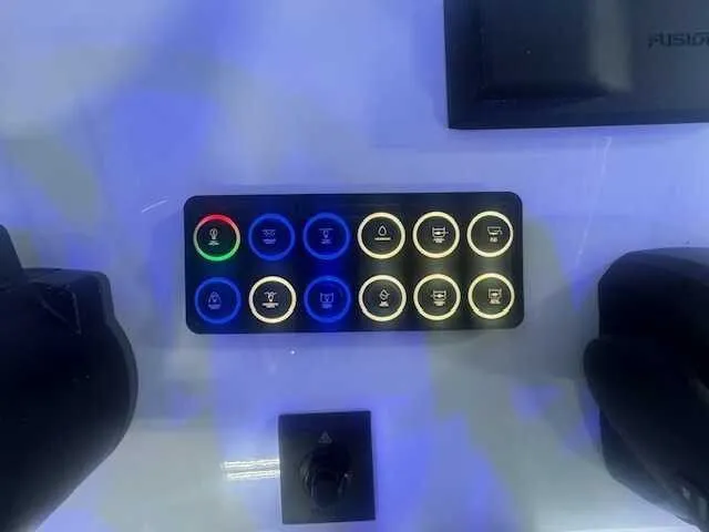 Slide: The Image of Sportsman Masters 247OE Bay Boat 2026 - 41