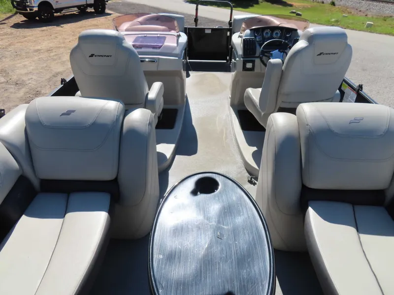 Slide: The Image of Starcraft Tritoon 2022 - 27