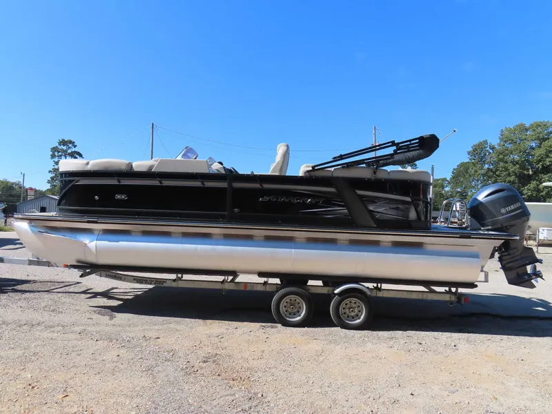 Slide: The Image of Starcraft Tritoon 2022 - 6