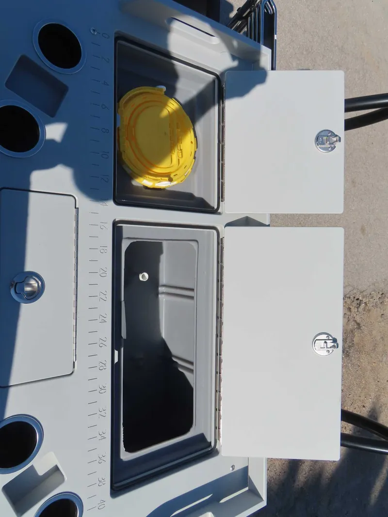 Slide: The Image of Premier 230 SunSation Angler 2026 - 22