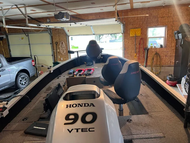 Slide: The Image of Alumacraft Competitor 175 Tiller 2021 - 8