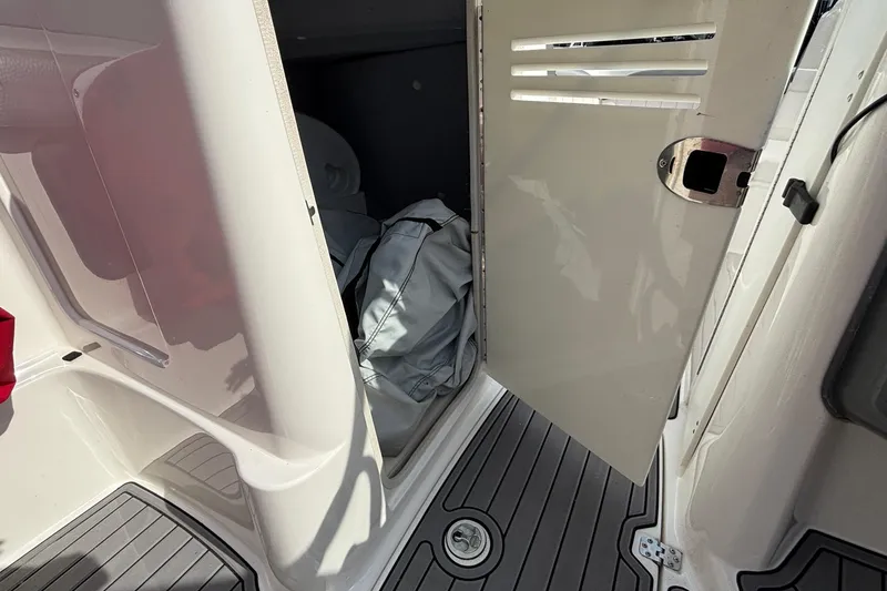 Slide: The Image of Rear view of a 2008 Yamaha SX230 boat with Thrust Vector XV fins. - 9