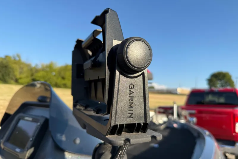 Slide: The Image of Ranger Z117 2013 boat accessory mounted on a metal frame in a grassy area. - 30