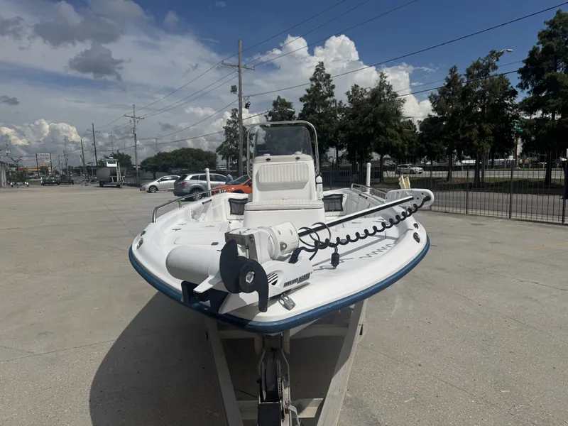 Slide: The Image of Fishmaster 22 CC 2005 - 11