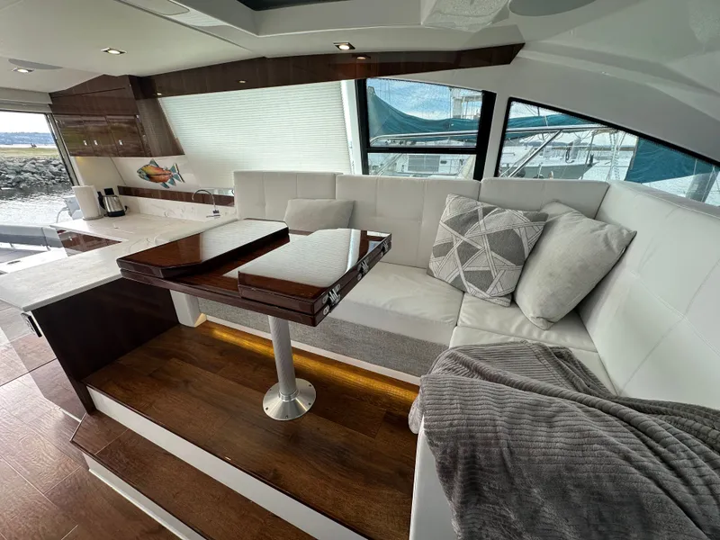 Slide: The Image of Cruisers 46 Cantius 2022 - 22
