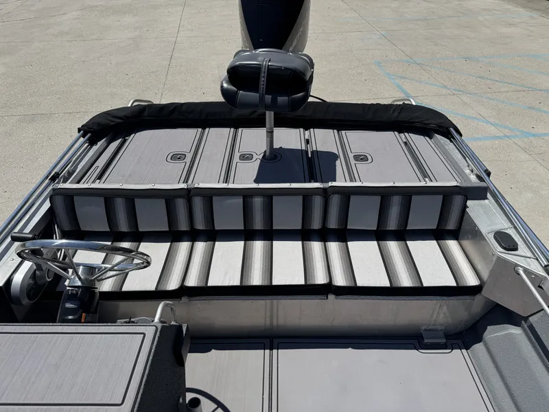 Slide: The Image of Hanko 20 SC 2016 - 15