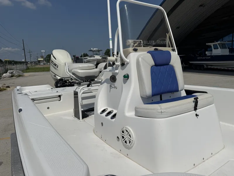 Slide: The Image of Blue Wave 2300 PureBay 2018 - 18