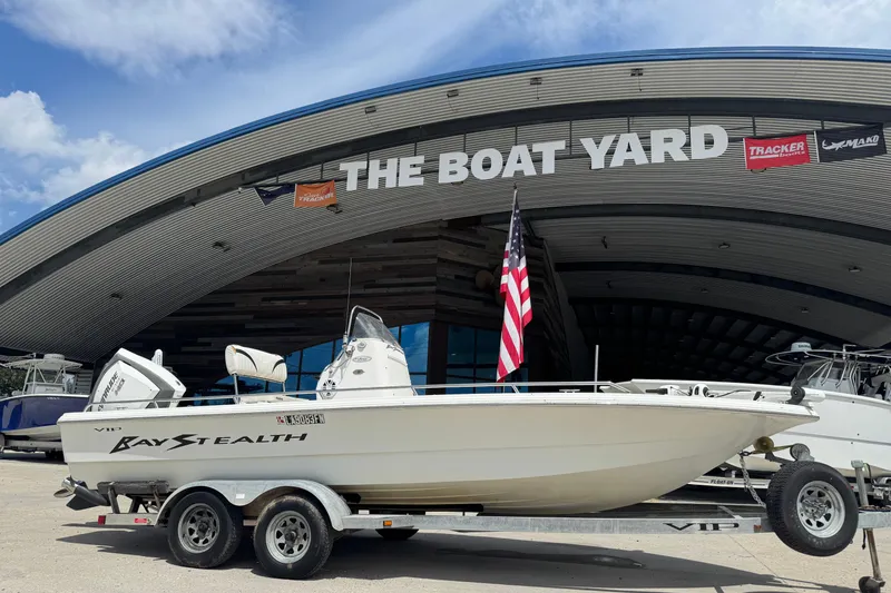 Slide: The Image of 2005 Bay Stealth 2230 boat on trailer at The Boat Yard dealership. - 6