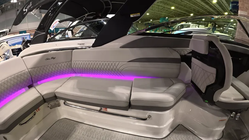 Slide: The Image of Sea Ray SLX 280 Outboard 2026 - 11