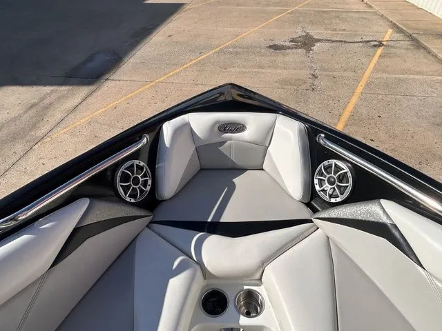 Slide: The Image of Tigé Z1 2008 - 10