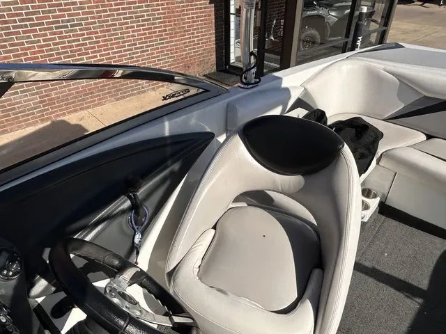 Slide: The Image of Tigé Z1 2008 - 13