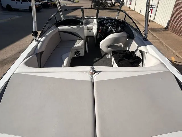 Slide: The Image of Tigé Z1 2008 - 6