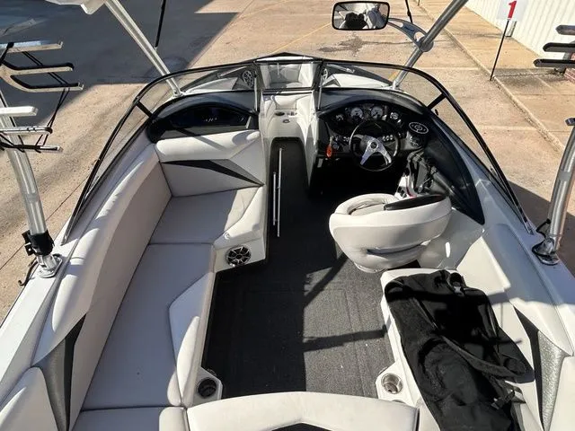 Slide: The Image of Tigé Z1 2008 - 7